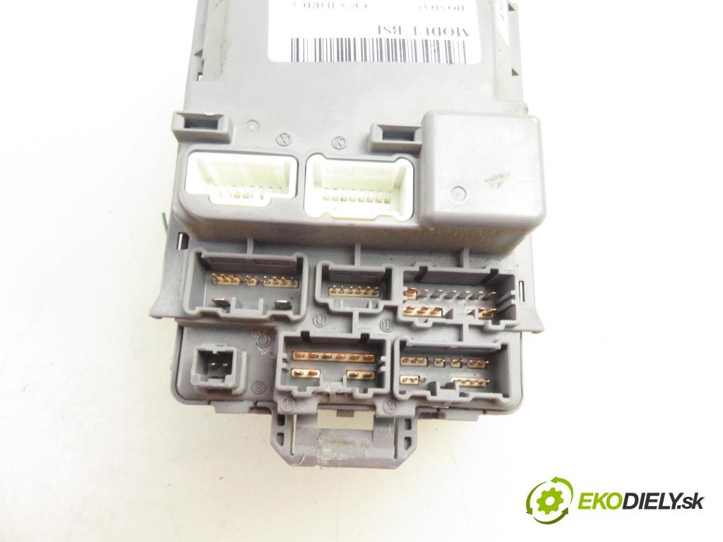 HONDA CR-V II (RD_) SUV 2002 110,00 2.0 (RD4) - K20A4 1998,00 MODUL BSI 3820AS9A ; 3820AS9AG001
