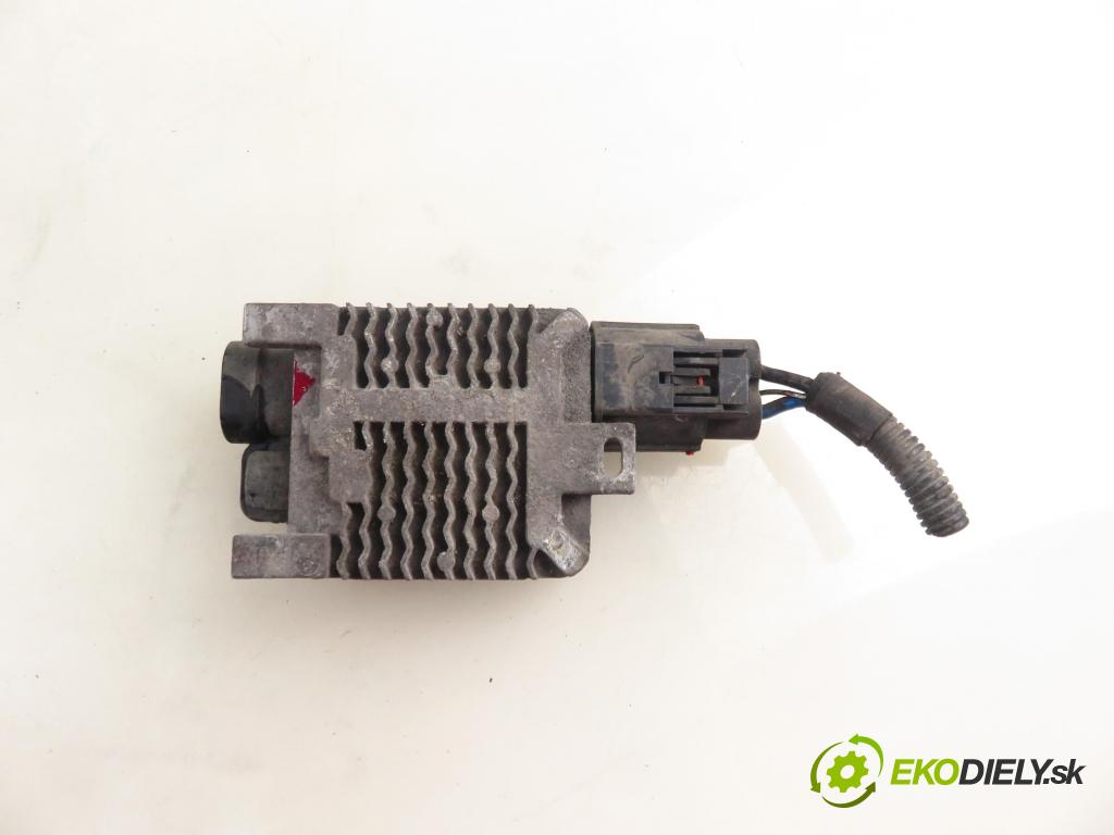 FORD TRANSIT Furgon (FA_ _) FURGON 2006 63,00 2.2 TDCi - P8FA 2198,00 řídící jednotka VENTILÁTORY 940002904