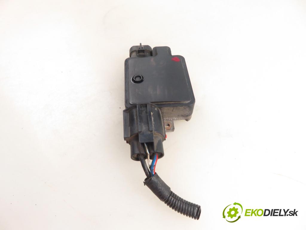 FORD TRANSIT Furgon (FA_ _) FURGON 2006 63,00 2.2 TDCi - P8FA 2198,00 řídící jednotka VENTILÁTORY 940002904