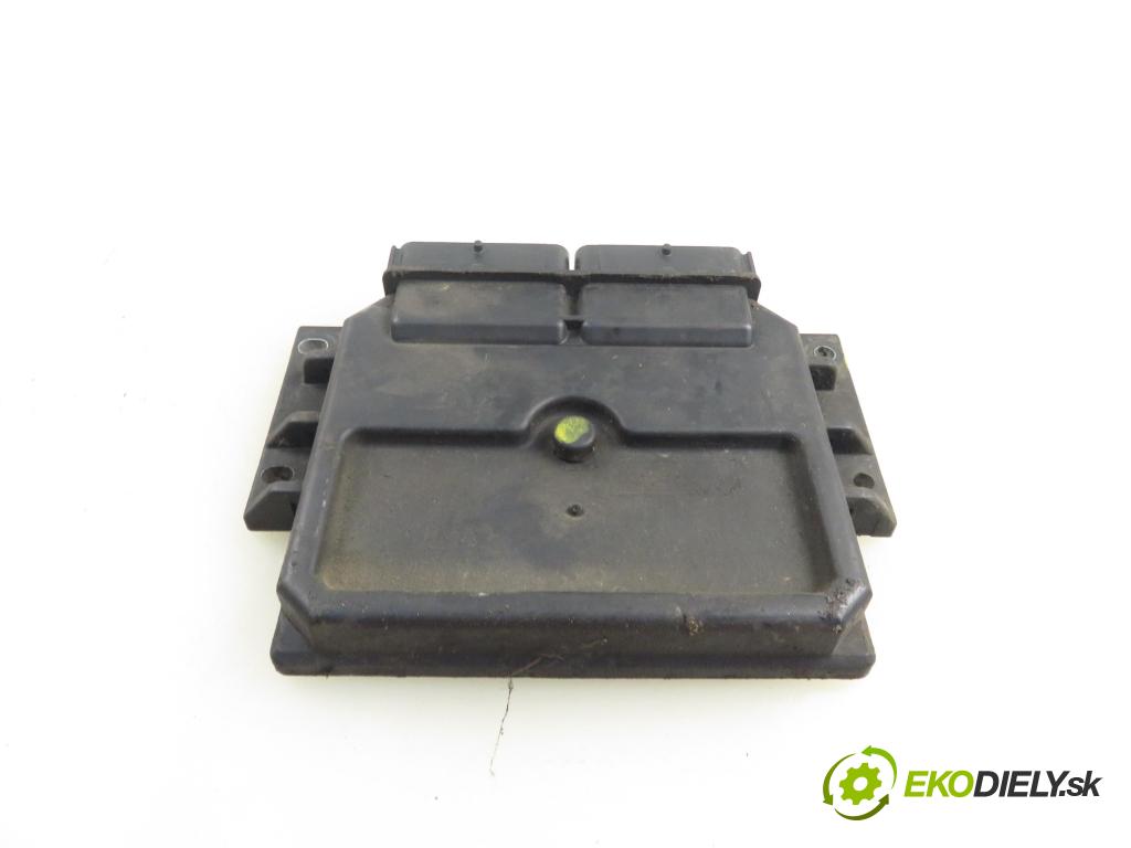 RENAULT KANGOO (KC0/1_) FURGON 2001 47,00 1.9 D 1870,00 Riadiaca jednotka Motor 8200150549 ; 7700115802