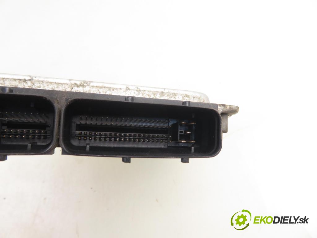 SEAT LEON (1M1) HB 2001 66,00 1.9 TDI - AGR 1896,00 Riadiaca jednotka Motor 0281010062 ; 038906012AT