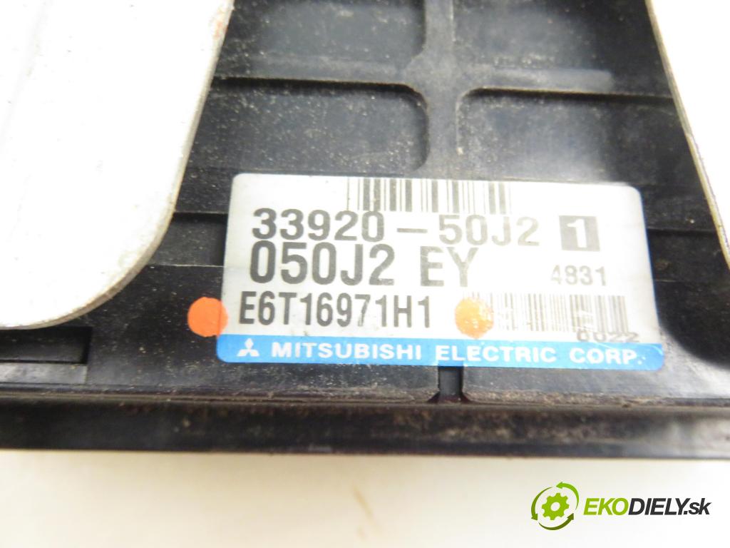 SUZUKI GRAND VITARA I (FT, HT) TERENOWY 2004 0,00 1.6 4x4 (SQ 416) - G16B 1590,00 Riadiaca jednotka Motor E6T16971H1