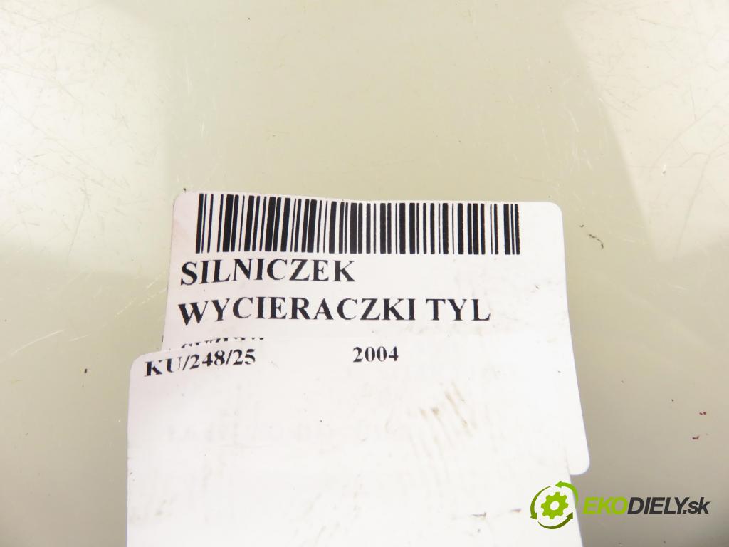 SUZUKI GRAND VITARA I (FT, HT) TERENOWY 2004 0,00 1.6 4x4 (SQ 416) - G16B 1590,00 motorek stěrače ZADNÍ: 34332581