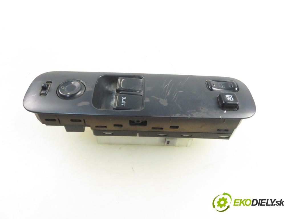 SUZUKI GRAND VITARA I (FT, HT) TERENOWY 2004 0,00 1.6 4x4 (SQ 416) - G16B 1590,00 Panel ovládania okien 51J20