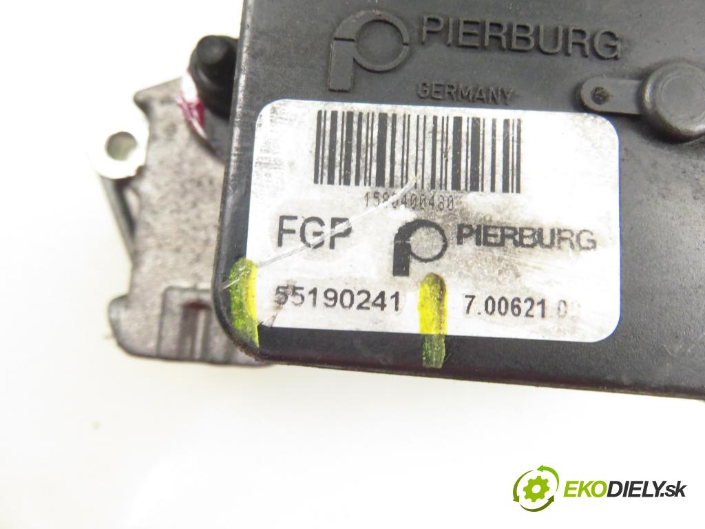 OPEL SIGNUM HB 2004 110,00 1.9 CDTI 150 1910,00 Nastavovač zvod, potrubie 55190241 (Motorček ostatné)