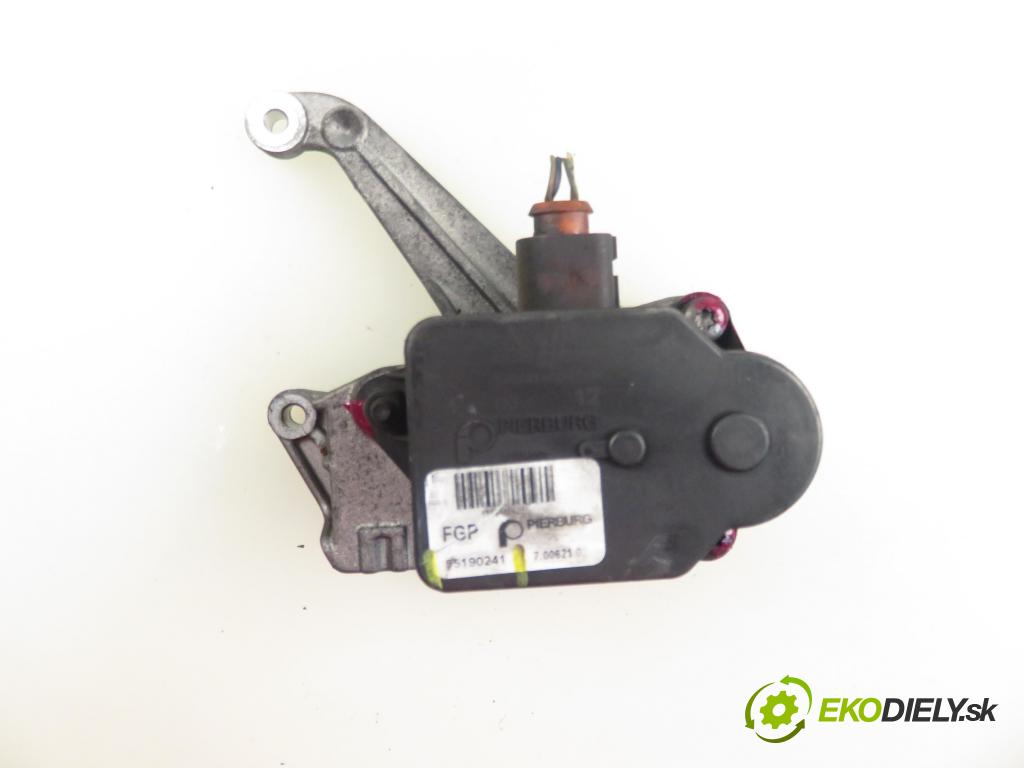 OPEL SIGNUM HB 2004 110,00 1.9 CDTI 150 1910,00 Nastavovač zvod, potrubie 55190241 (Motorček ostatné)