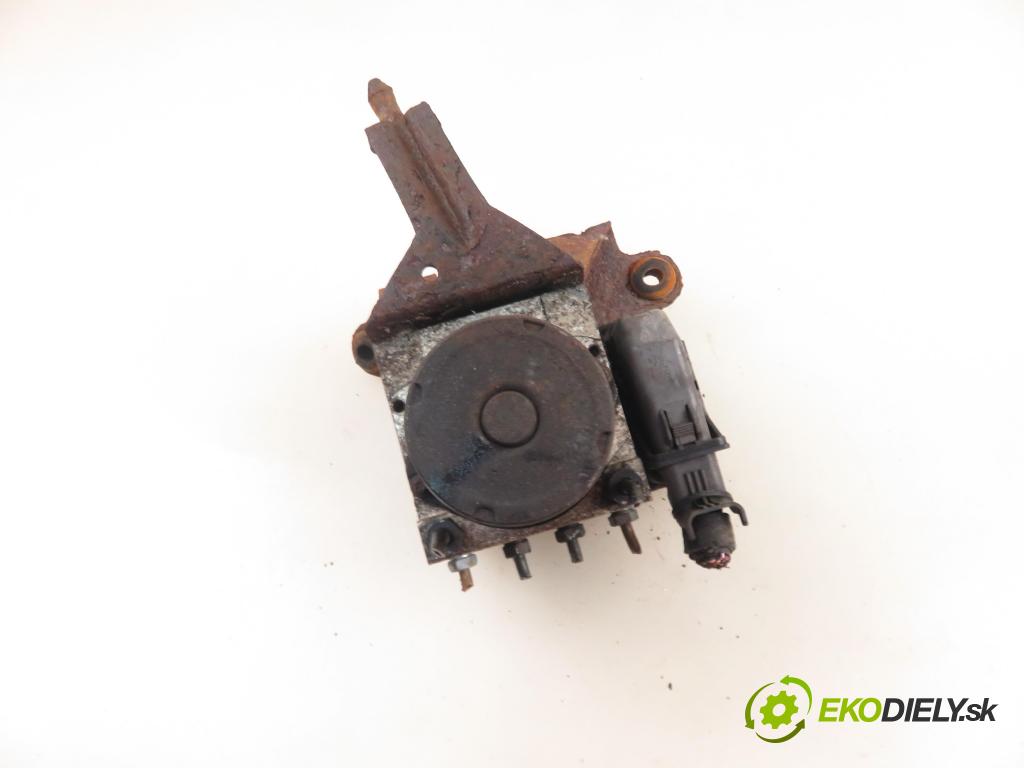 FORD TRANSIT Furgon (FA_ _) FURGON 2006 63,00 2.2 TDCi - P8FA 2198,00 pumpa ABS 0265800419 ; 0265231531 (Pumpy brzdové)
