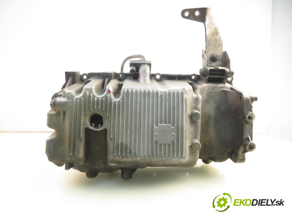SUZUKI SX4 (EY, GY) CROSSOVER 2006 88,00 1.9 DDiS 4x4 (RW 419D) - D19AA 1910,00 vana olejová 55200644 (Olejové vany)