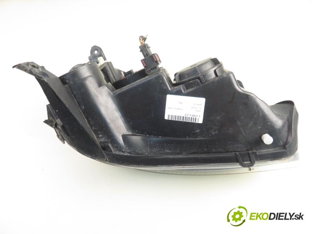 OPEL CORSA C (X01) HB 2001 43,00 1.0 12V 58 - Z 10 XE 973,00 Svetlo LP