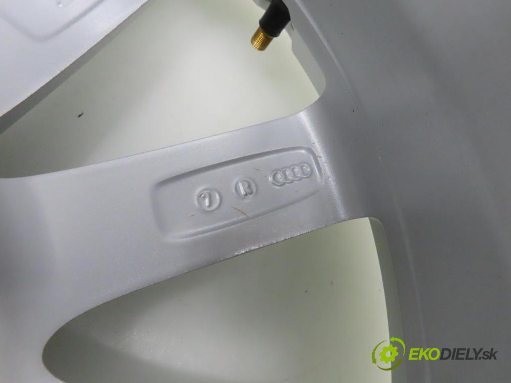 AUDI   0    disky / disk 8U0601025S