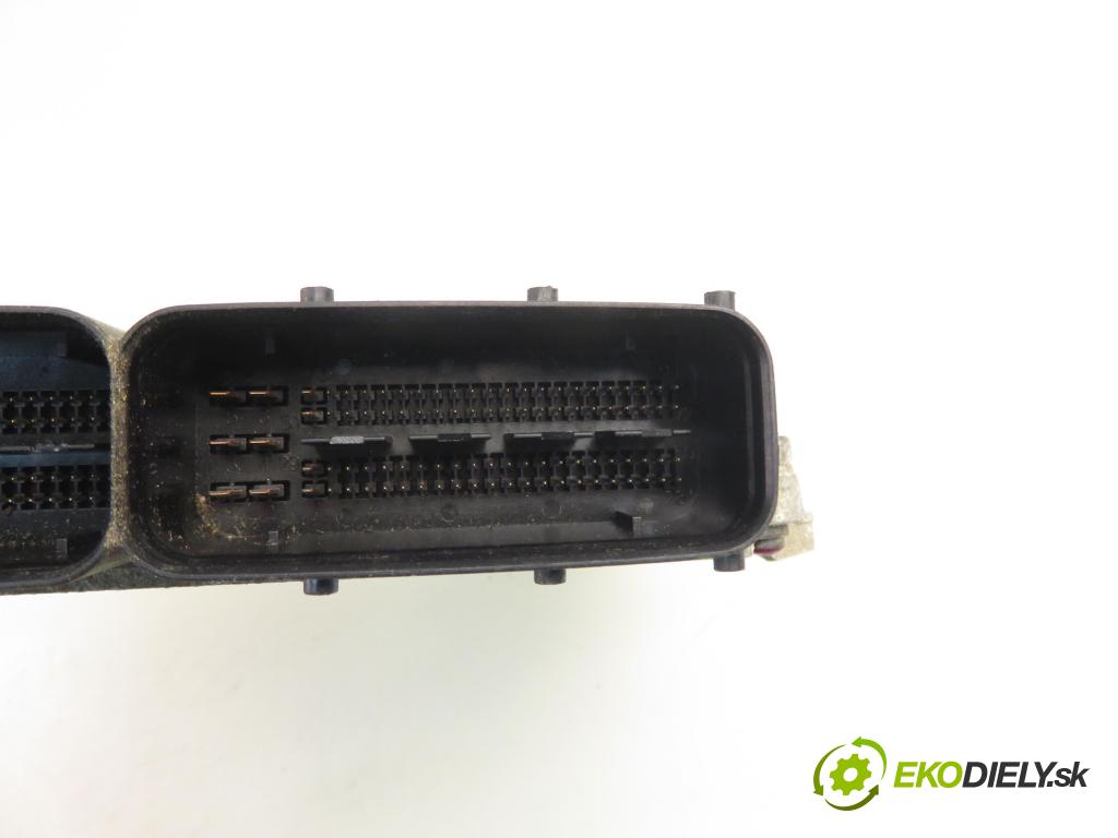 OPEL COMBO C FURGON 2006 51,00 1.3 CDTI 16V - Z 13 DT 1248,00 Riadiaca jednotka Motor 55194018YU ; MJD6J0C6