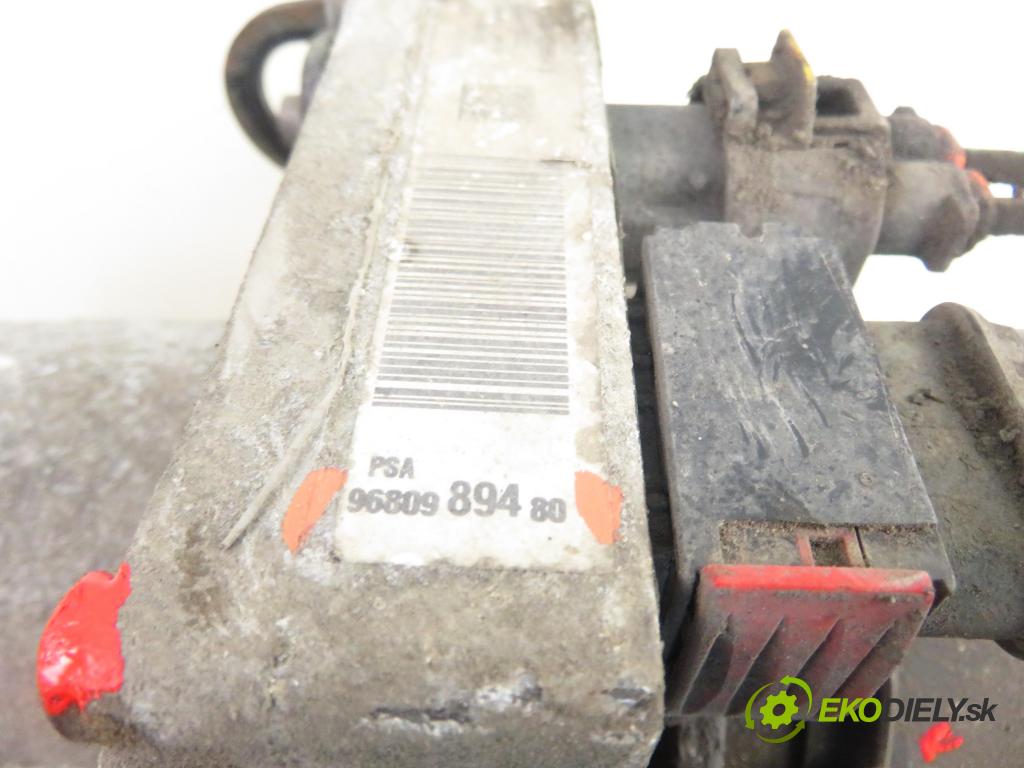 CITROEN C4 I (LC_) HB 2006 80,00 1.6 HDi - 9HY (DV6TED4) 1560,00 Pumpa servočerpadlo 9680989480