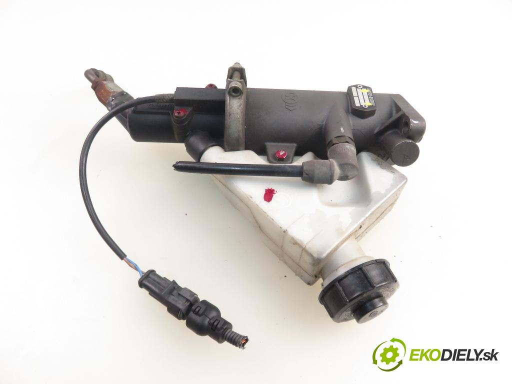 IVECO EuroCargo I-III CIĘŻAROWY 2006 125,00 3.9 tector 120 EL 17 170 - F4AE0481A 3922,00 motorek spojky SM1PLB