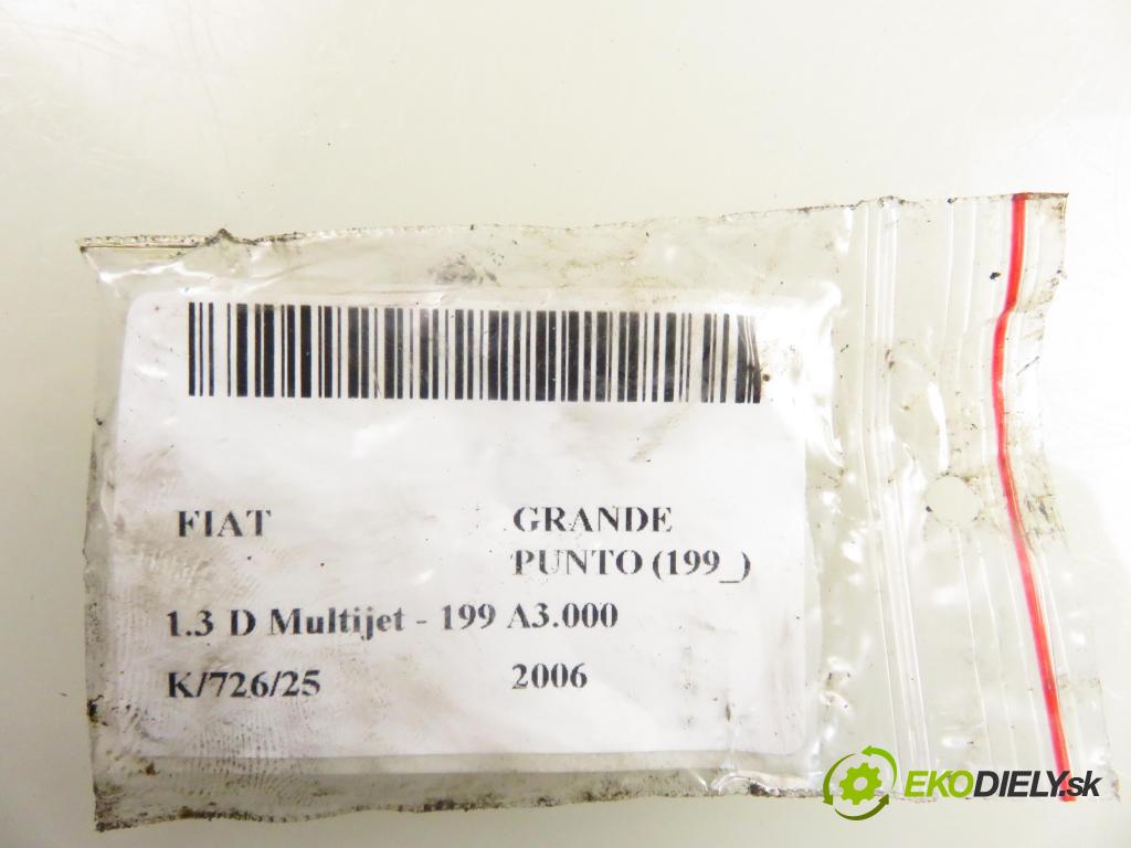 FIAT GRANDE PUNTO (199_) HB 2006 66,00 1.3 D Multijet 90 - 199 A3.000 1248,00 vstřikovač 0445110083 (Vstřikovače)