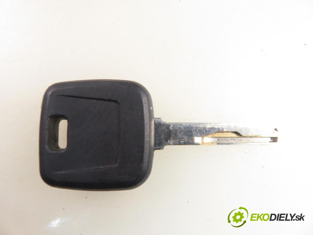 VOLVO S40 I (VS) SEDAN 1999 70,00 1.9 DI - D 4192 T2 1870,00 spinačka  (Spínacia skrinka)