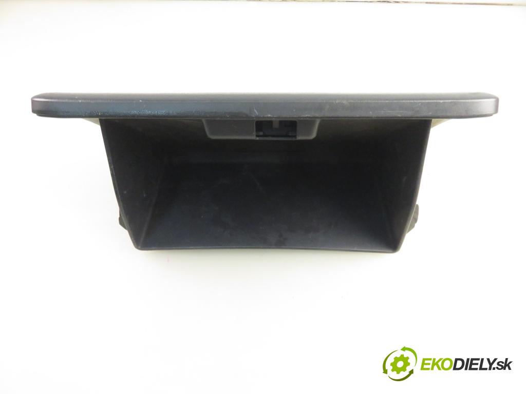 SUZUKI GRAND VITARA I (FT, HT) TERENOWY 2004 0,00 1.6 4x4 (SQ 416) - G16B 1590,00 Priehradka, kastlík