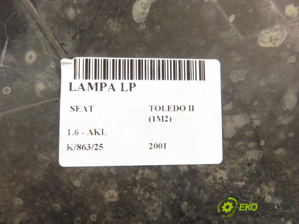 SEAT TOLEDO II (1M2) SEDAN 2001 74,00 1.6 - AKL 1595,00 Svetlo LP 087480