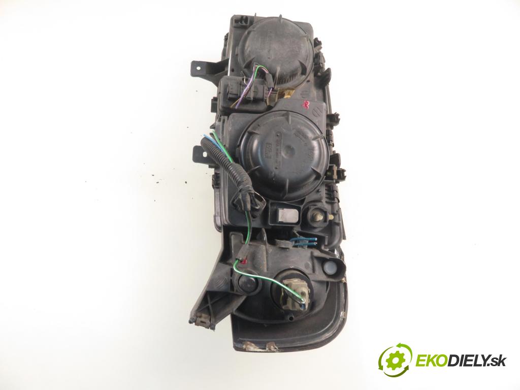 VOLVO S80 I (TS, XY) SEDAN 1999 166,00 2.0 T - B 5204 T3 1984,00 Svetlo PP