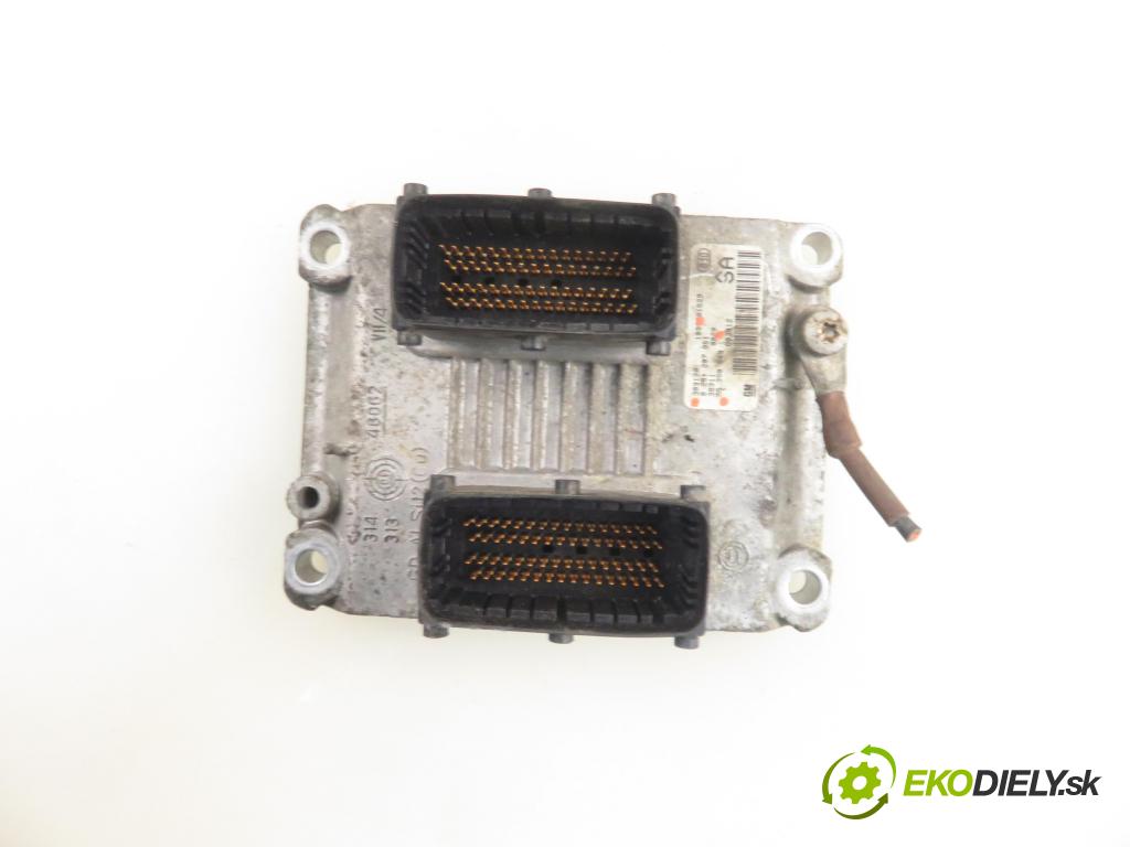 OPEL AGILA (A) (H00) HB 2003 43,00 1.0 12V - Z 10 XE 973,00 Riadiaca jednotka Motor 0261207961 ; 55350549