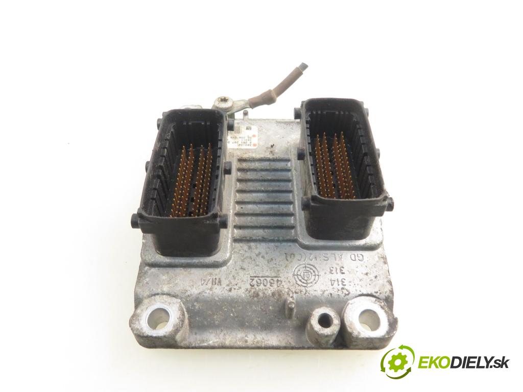 OPEL AGILA (A) (H00) HB 2003 43,00 1.0 12V - Z 10 XE 973,00 Riadiaca jednotka Motor 0261207961 ; 55350549