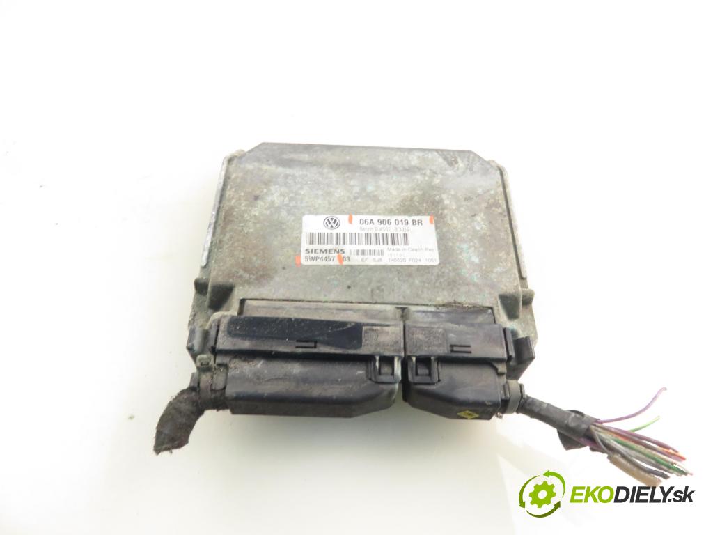 SEAT TOLEDO II (1M2) SEDAN 2001 74,00 1.6 - AKL 1595,00 Riadiaca jednotka Motor 06A906019BR ; 5WP4457
