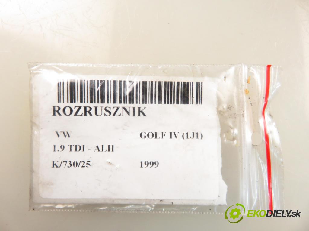 VW GOLF IV (1J1) HB 1999 66,00 1.9 TDI 90 - ALH 1896,00 Štartér  (Štartér)