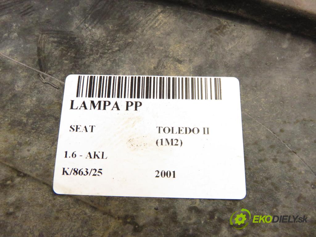 SEAT TOLEDO II (1M2) SEDAN 2001 74,00 1.6 - AKL 1595,00 Svetlo PP 087481