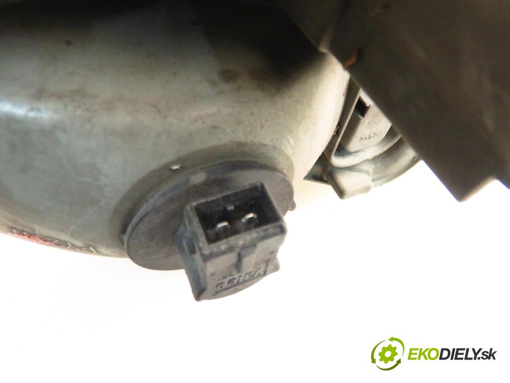 OPEL AGILA (A) (H00) HB 2003 43,00 1.0 12V - Z 10 XE 973,00 Svetlo LP 09210935