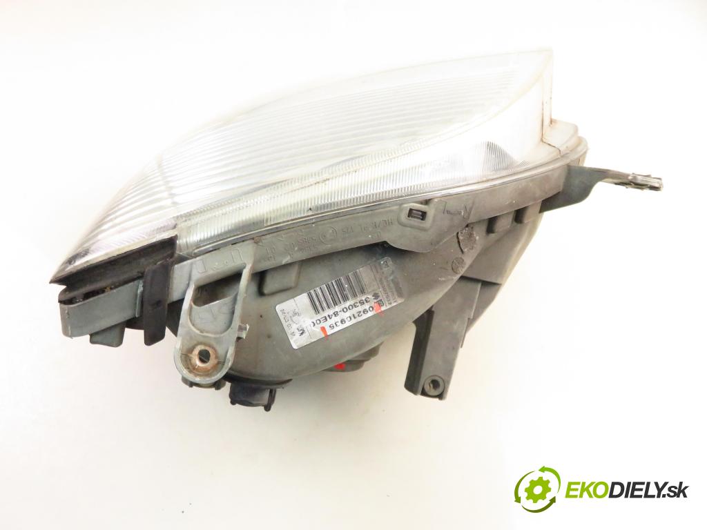 OPEL AGILA (A) (H00) HB 2003 43,00 1.0 12V - Z 10 XE 973,00 Svetlo LP 09210935