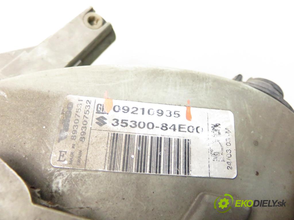 OPEL AGILA (A) (H00) HB 2003 43,00 1.0 12V - Z 10 XE 973,00 Svetlo LP 09210935