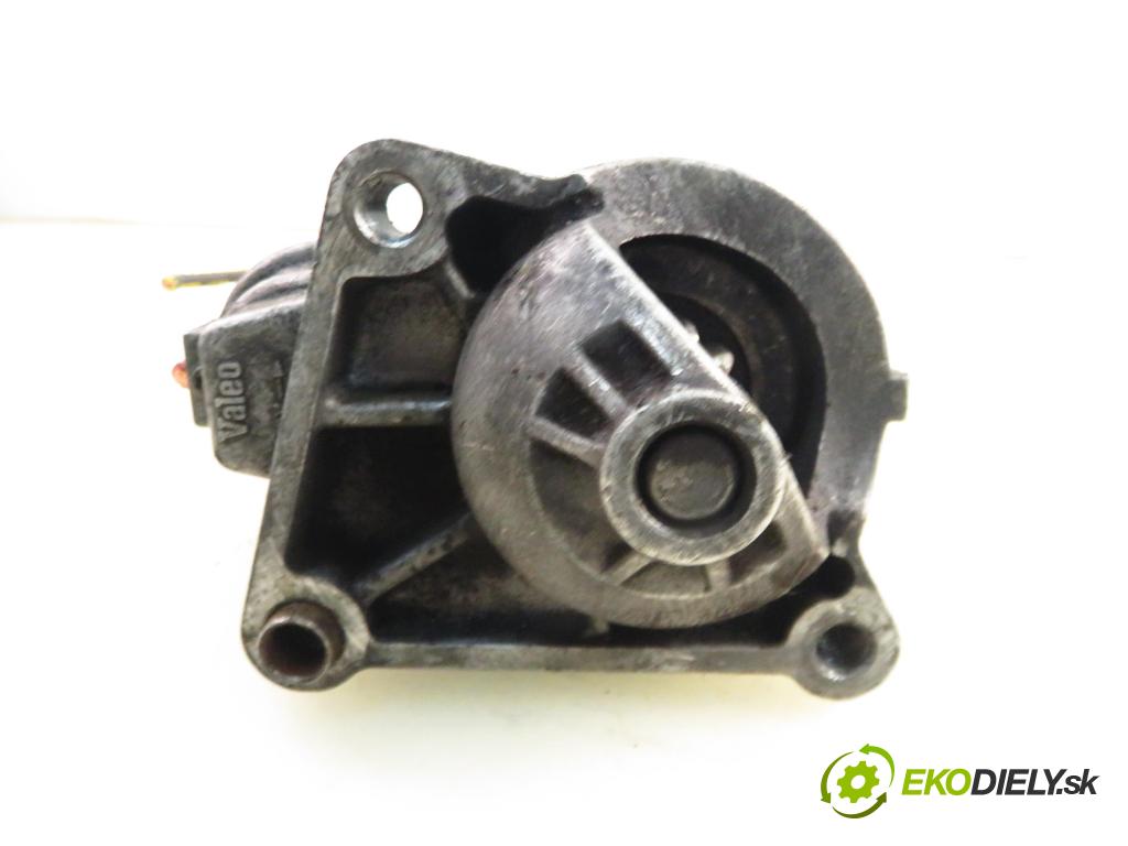 VOLVO S40 I (VS) SEDAN 1999 70,00 1.9 DI - D 4192 T2 1870,00 startér D7R18 (Startér)