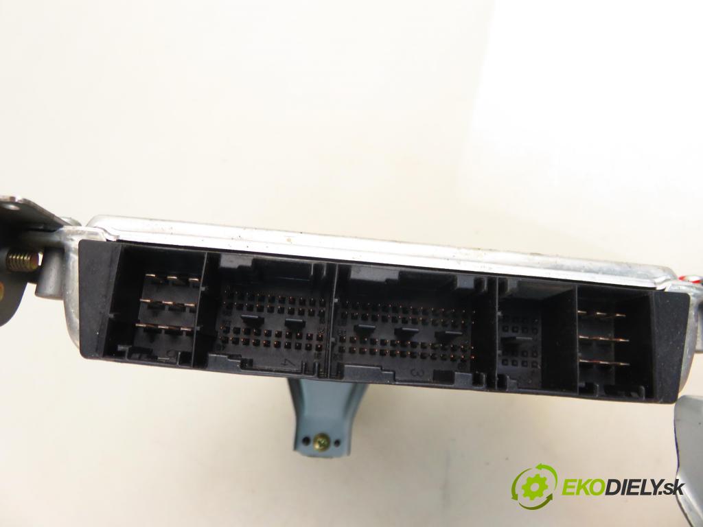 TOYOTA YARIS (_P1_) HB 2004 55,00 1.4 D-4D (NLP10_) - 1ND-TV 1364,00 Riadiaca jednotka Motor 896605C010 ; 407100143