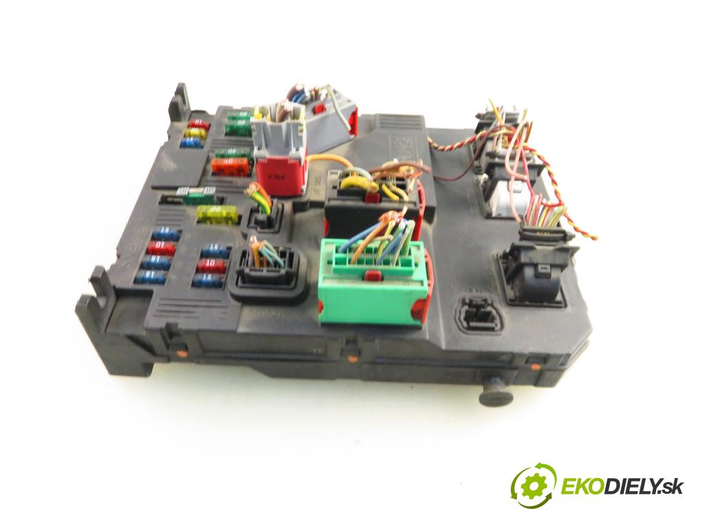 PEUGEOT PARTNER Combispace (5F) KOMBIVAN 2003 51,00 1.9 D - WJY (DW8B) 1868,00 MODUL BSI S118085320 ; 9650584580