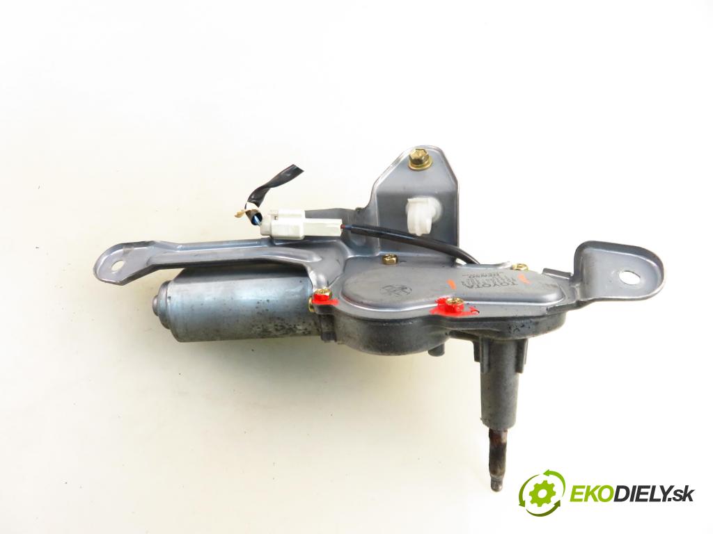 TOYOTA YARIS (_P1_) HB 2004 55,00 1.4 D-4D (NLP10_) - 1ND-TV 1364,00 motorek stěrače ZADNÍ: 8513052010 ; 1592004054