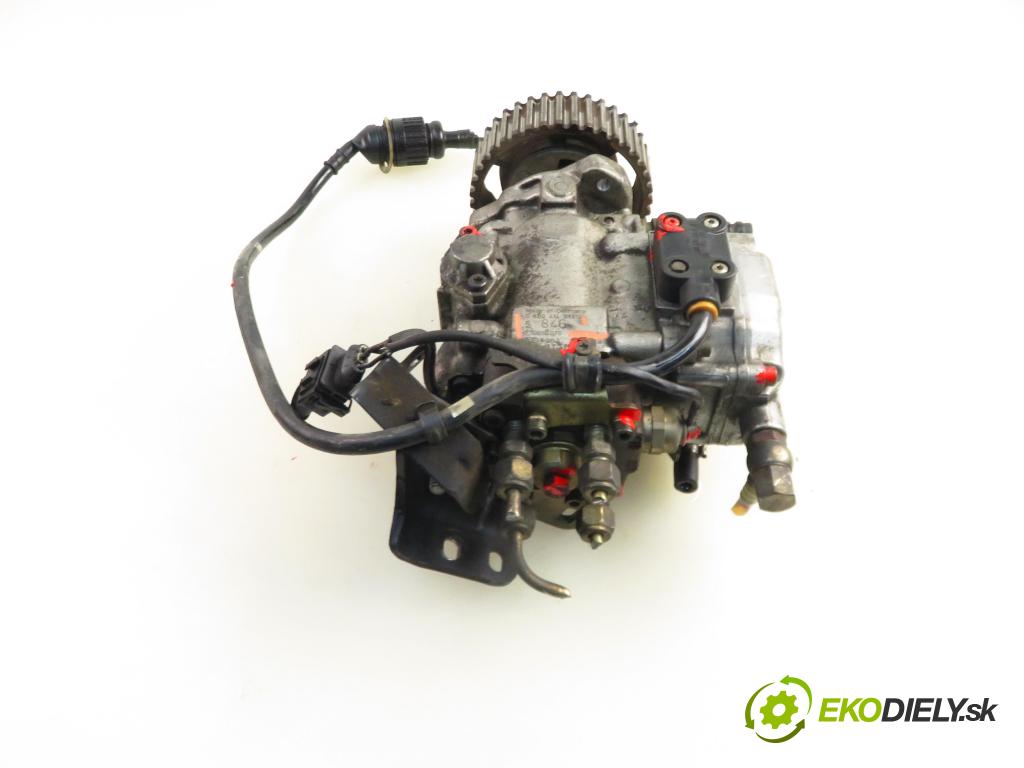 VOLVO S40 I (VS) SEDAN 1999 70,00 1.9 DI - D 4192 T2 1870,00 Pumpa vstrekovacia 0460414984 ; 7799114070 (Vstrekovacie čerpadlo)