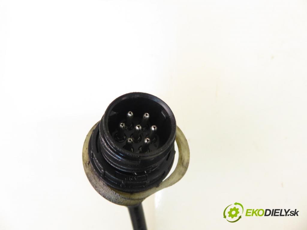 VOLVO S40 I (VS) SEDAN 1999 70,00 1.9 DI - D 4192 T2 1870,00 Pumpa vstrekovacia 0460414984 ; 7799114070 (Vstrekovacie čerpadlo)