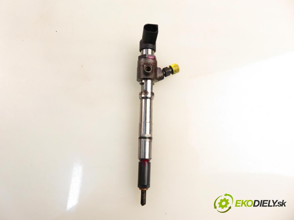 SKODA SUPERB II kombi (3T5) KOMBI 2011 77,00 1.6 TDI - CAYC 1598,00 vstrekovač A2C9626040080 (Vstrekovač paliva)