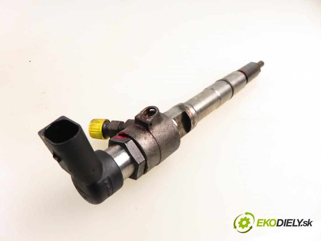 SKODA SUPERB II kombi (3T5) KOMBI 2011 77,00 1.6 TDI - CAYC 1598,00 vstrekovač A2C9626040080 (Vstrekovač paliva)