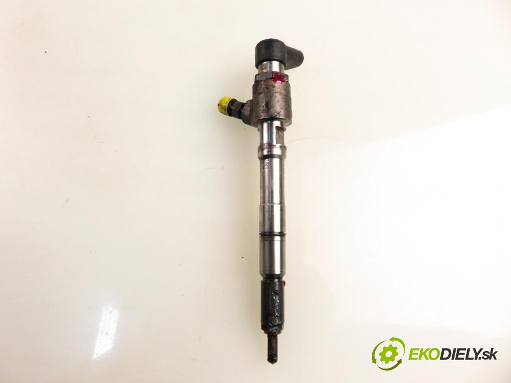 SKODA SUPERB II kombi (3T5) KOMBI 2011 77,00 1.6 TDI - CAYC 1598,00 vstrekovač A2C9626040080 (Vstrekovač paliva)