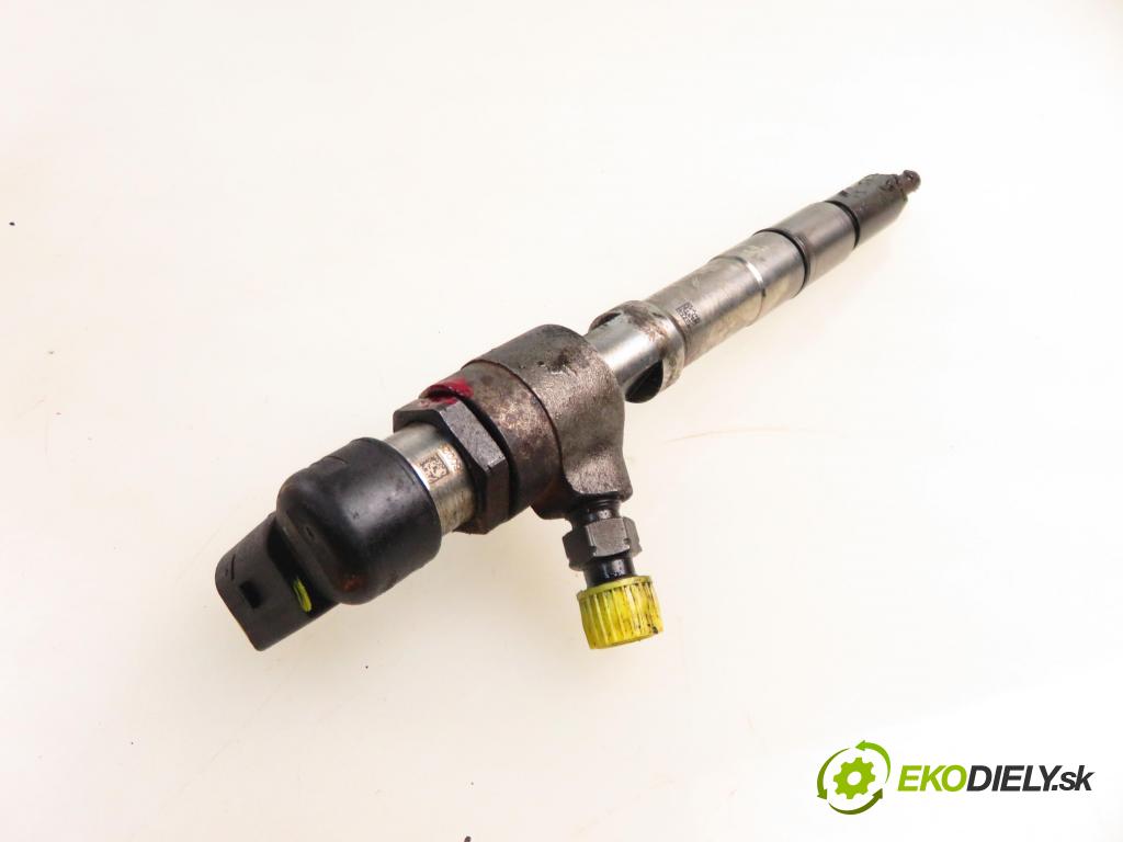 SKODA SUPERB II kombi (3T5) KOMBI 2011 77,00 1.6 TDI - CAYC 1598,00 vstrekovač A2C9626040080 (Vstrekovač paliva)