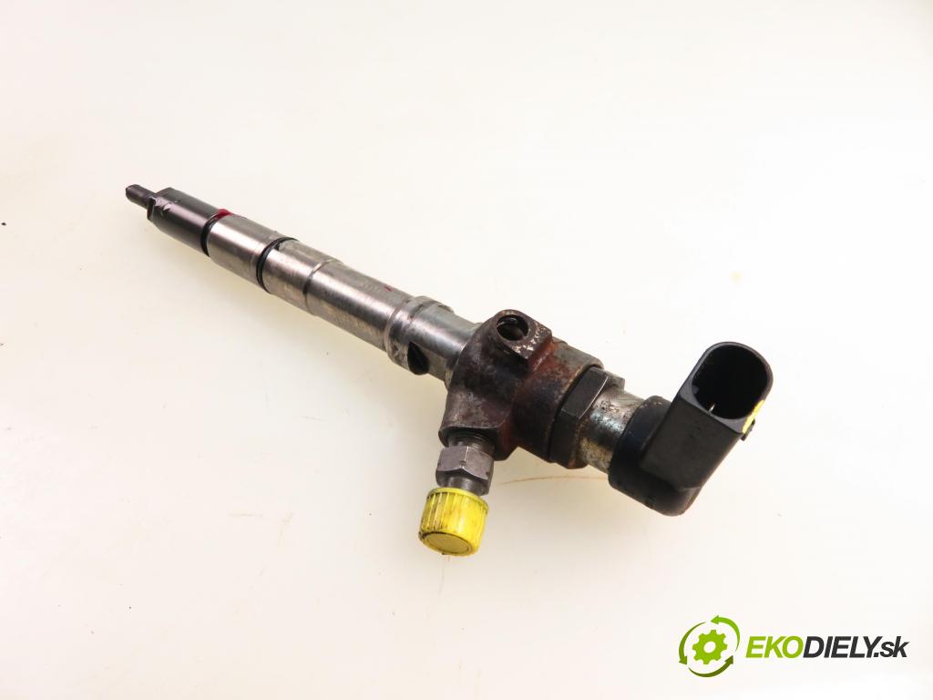 SKODA SUPERB II kombi (3T5) KOMBI 2011 77,00 1.6 TDI - CAYC 1598,00 vstrekovač A2C9626040080 (Vstrekovač paliva)