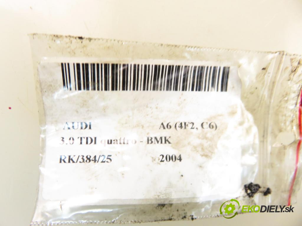 AUDI A6 (4F2, C6) SEDAN 2004 165,00 3.0 TDI quattro - BMK 2967,00 vstrekovač 059130277S ; 0445115024 (Vstrekovač paliva)