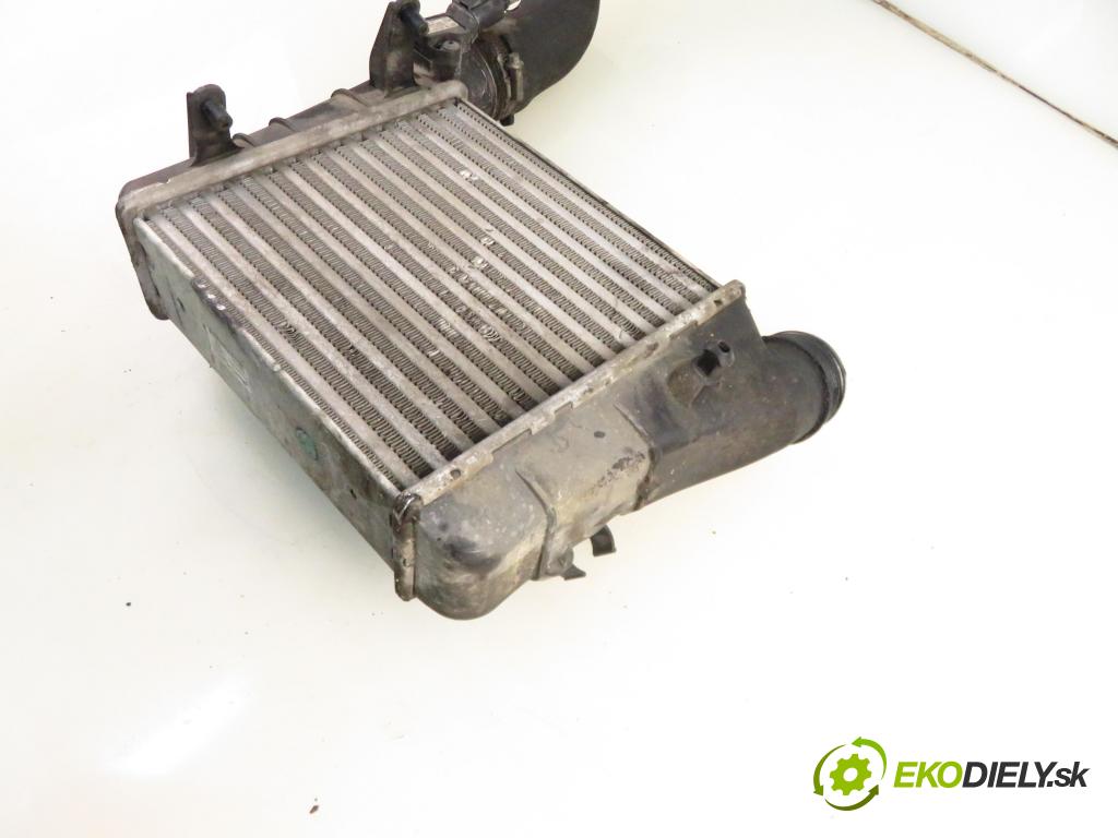 AUDI A4 Avant (8ED, B7) KOMBI 2004 103,00 2.0 TDI 16V - BLB 1968,00 chladič intercooler 8E0145805AA
