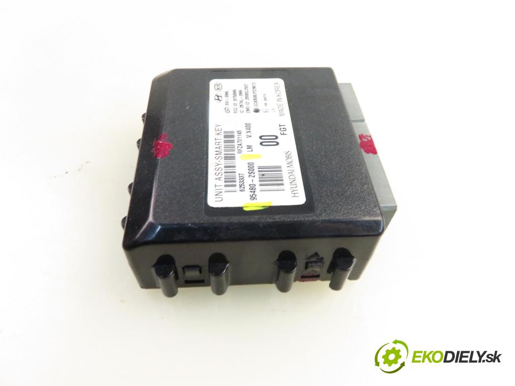 HYUNDAI ix35 (LM, EL, ELH) SUV 2011 135,00 2.0 CRDi 4WD 184 - D4HA 1995,00 riadiaca jednotka / MODUL INNE: 954802S000