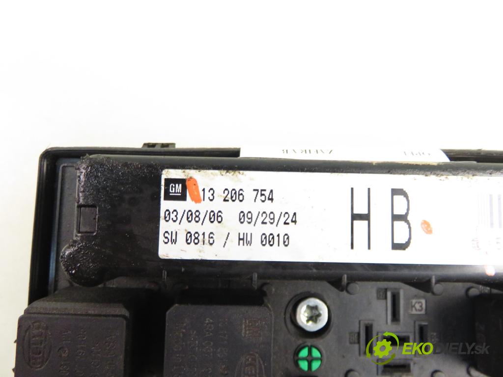 OPEL ZAFIRA B (A05) MINIVAN 2006 88,00 1.9 CDTI 8V 120 - Z 19 DT 1910,00 MODUL BSI 13206754HB ; 5DK00866838