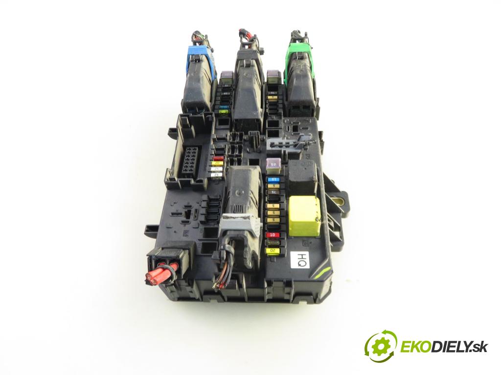 OPEL ZAFIRA B (A05) MINIVAN 2006 88,00 1.9 CDTI 8V 120 - Z 19 DT 1910,00 MODUL BSI 13220831HQ
