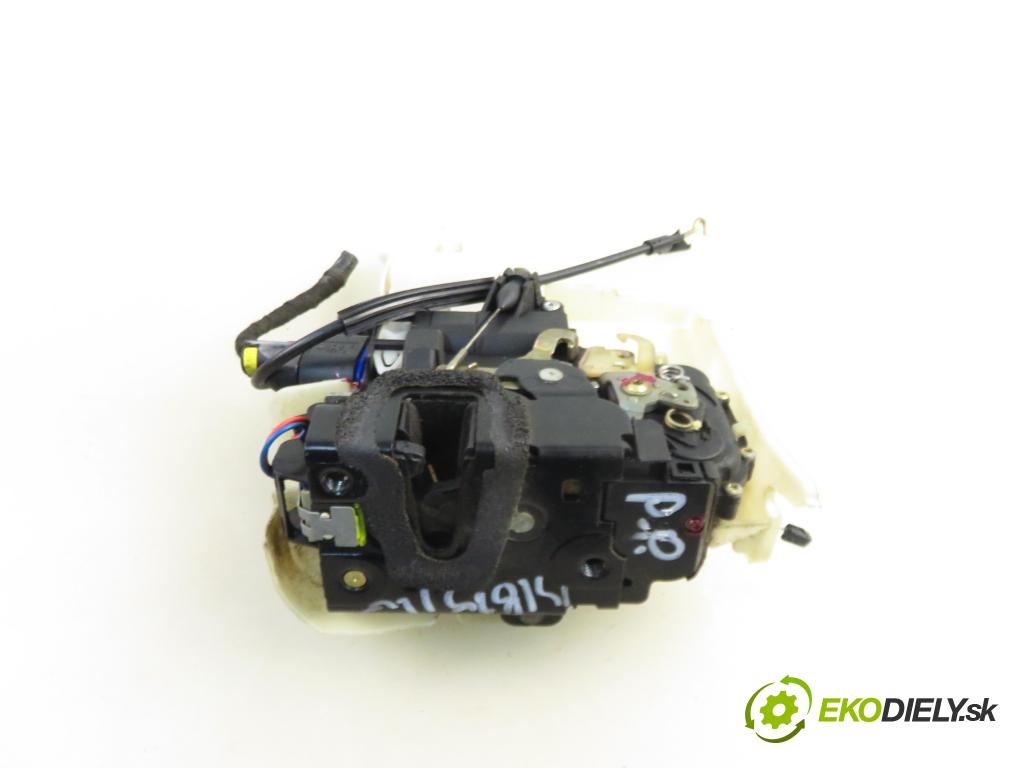 VW POLO (9N_) HB 2003 47,00 1.2 12V 64 - AZQ 1198,00 zámok PPE