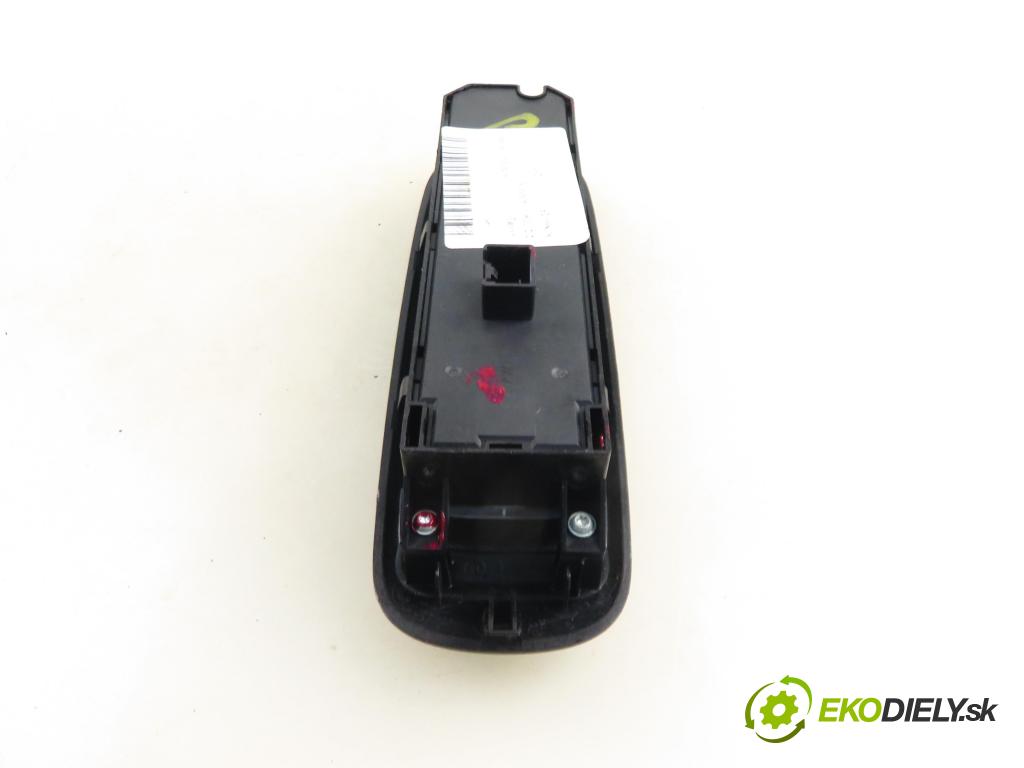 FORD S-MAX (WA6) MINIVAN 2011 147,00 2.2 TDCi - KNWA 2179,00 Panel ovládaní oken AM2T14A132BA