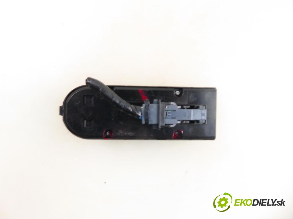 OPEL ZAFIRA B (A05) MINIVAN 2006 88,00 1.9 CDTI 8V 120 - Z 19 DT 1910,00 Panel ovládania okien 13228699