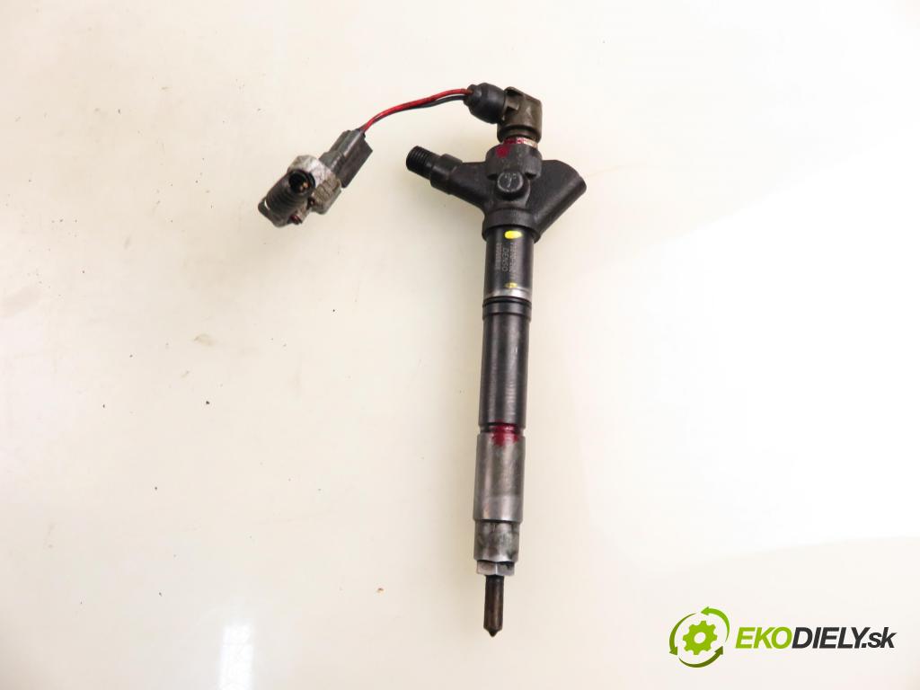 TOYOTA AVENSIS Kombi (_T25_) KOMBI 2005 110,00 2.2 D-4D (ADT251) 150 - 2AD-FTV 2231,00 vstrekovač 2367026011 (Vstrekovač paliva)